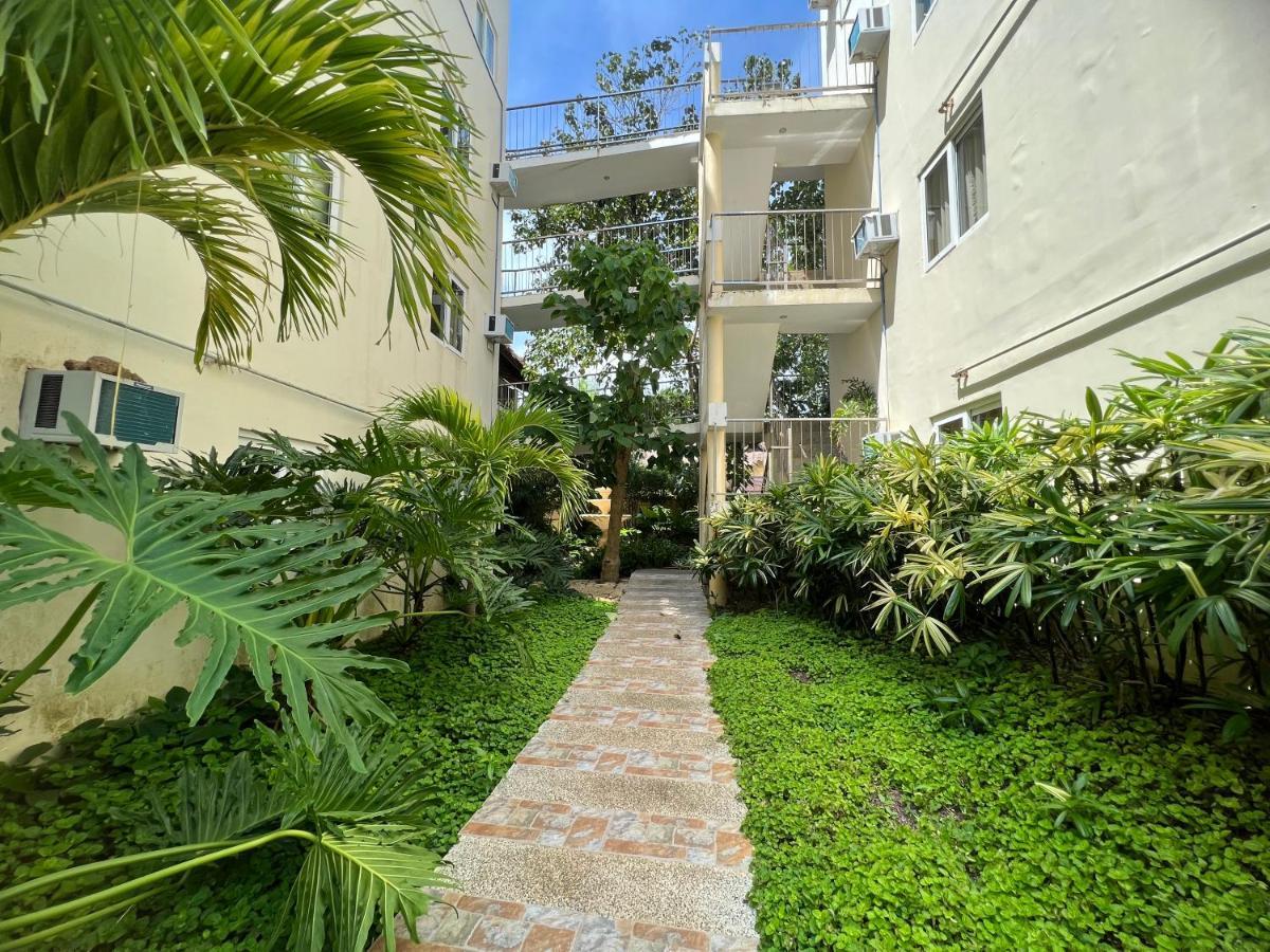 Boracay Amor Apartment Balabag  Экстерьер фото